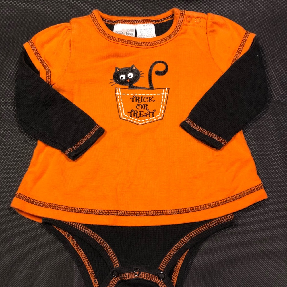 Infant Halloween Trick or Treat Onesie 6-9 mo